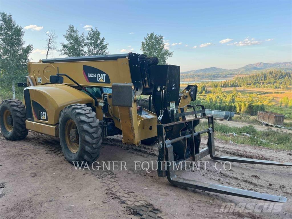 CAT TL1055D Chariot télescopique