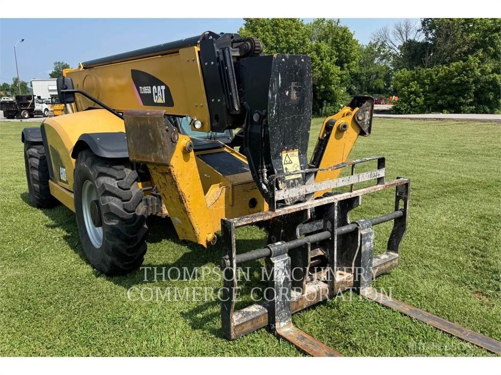 CAT TL1055D Chariot télescopique