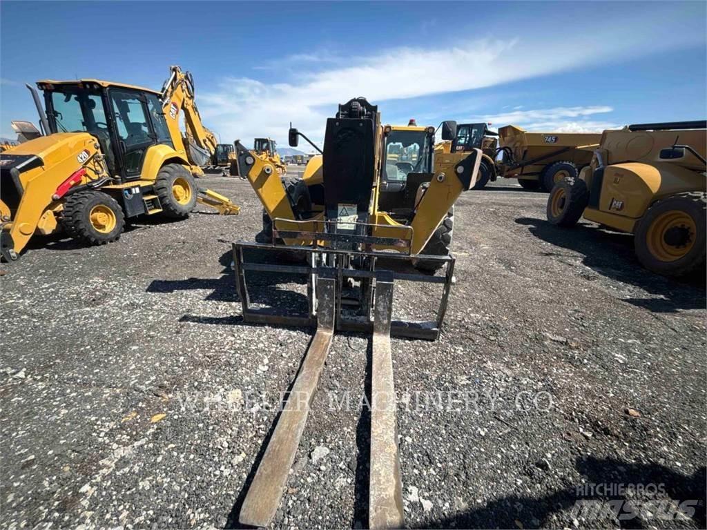 CAT TL1055D CB Chariot télescopique