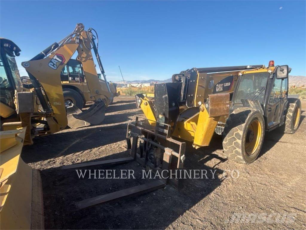 CAT TL1055D CB Chariot télescopique