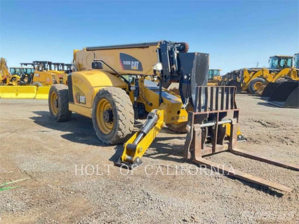 CAT TL1255D Chariot télescopique