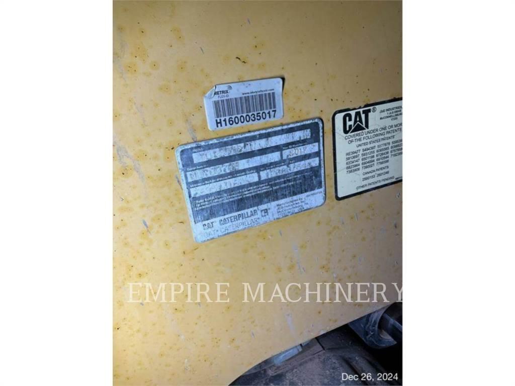 CAT TL1255D Chariot télescopique