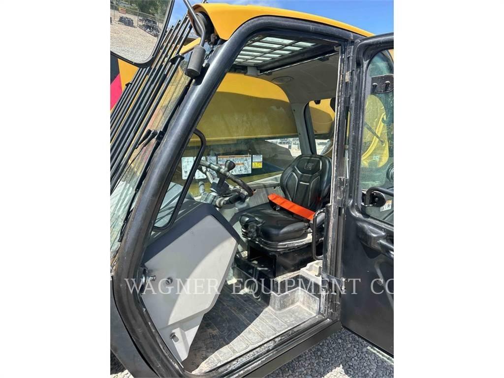 CAT TL1255D Chariot télescopique