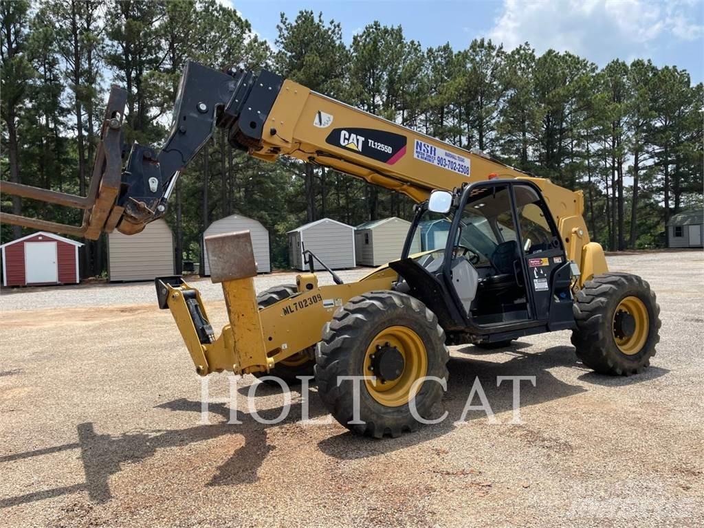CAT TL1255D Chariot télescopique