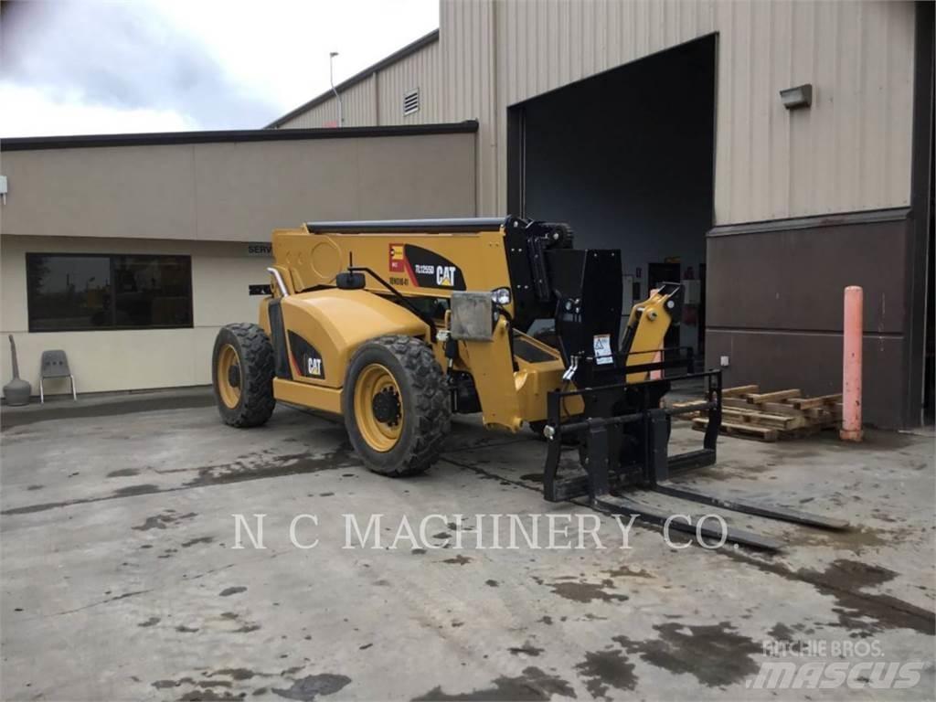 CAT TL1255D CN Chariot télescopique