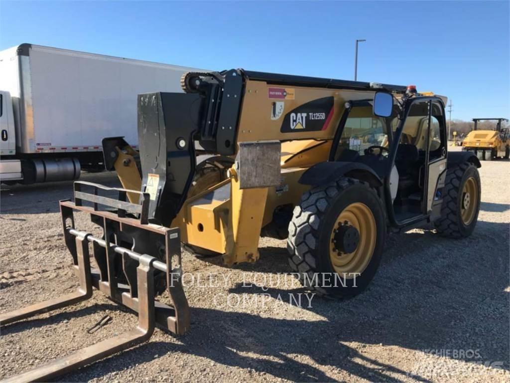 CAT TL1255DO Chariot télescopique