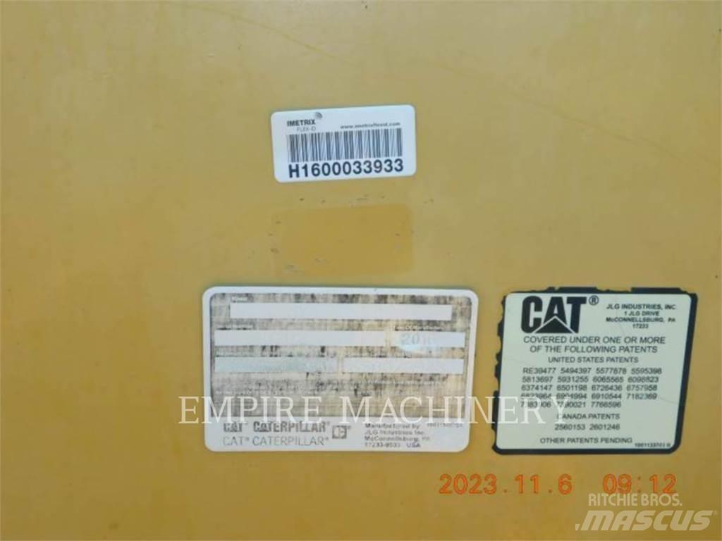CAT TL642D Chariot télescopique