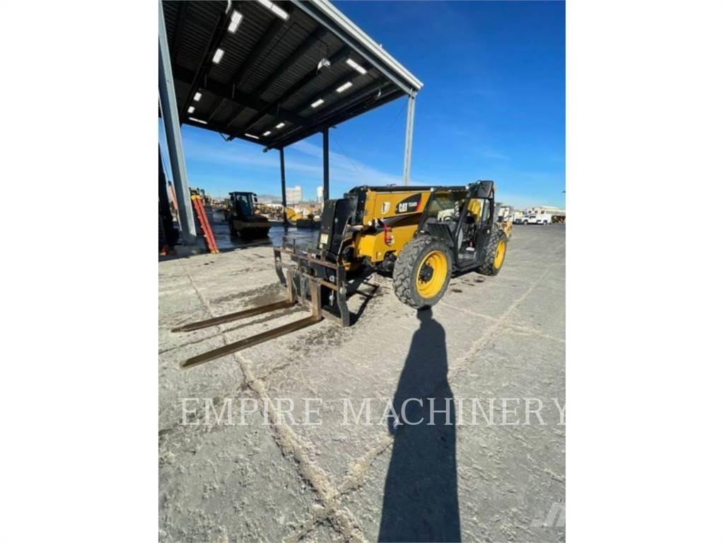 CAT TL642D Chariot télescopique