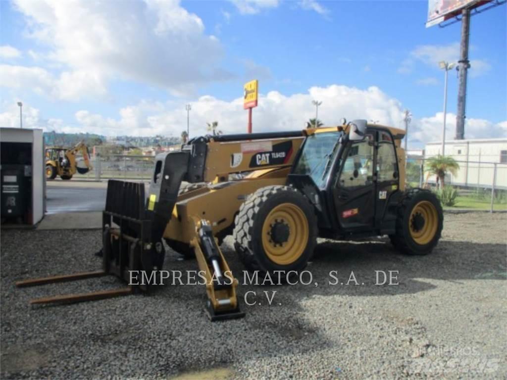 CAT TL642D Chariot télescopique