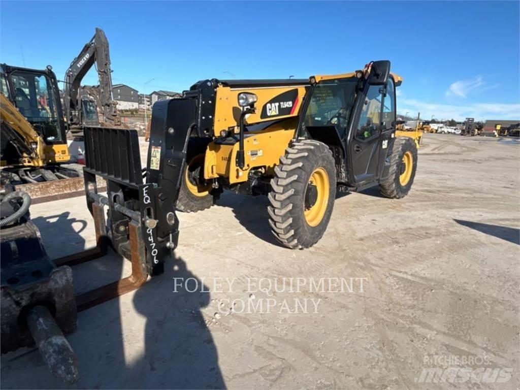 CAT TL642DC Chariot télescopique