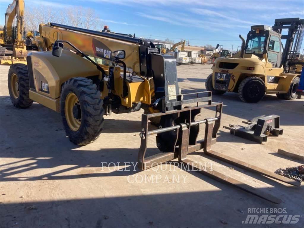 CAT TL642DO Chariot télescopique