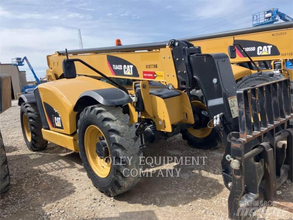 CAT TL642DO Chariot télescopique