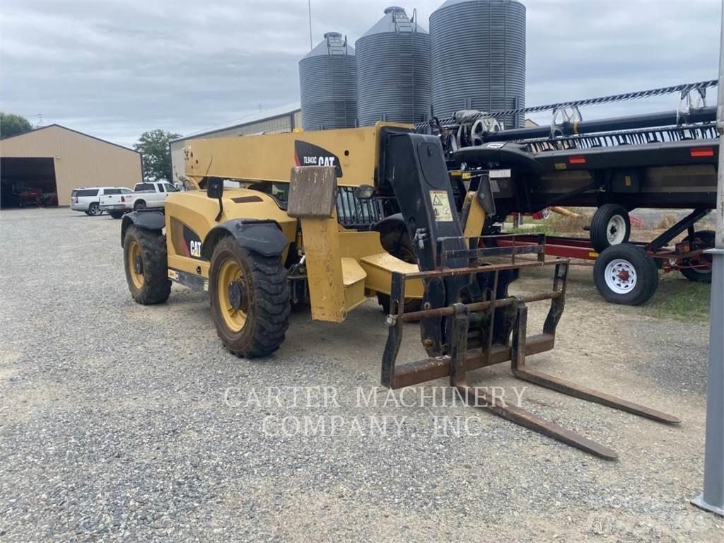 CAT TL943C Chariot télescopique