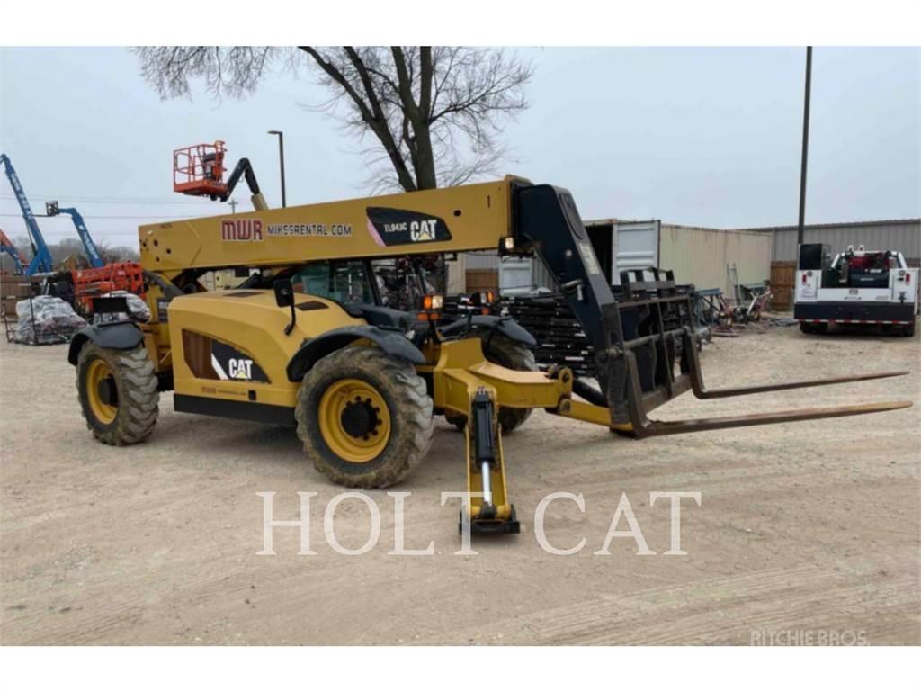 CAT TL943C Chariot télescopique