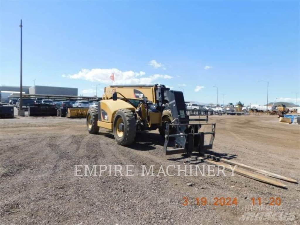 CAT TL943D Chariot télescopique