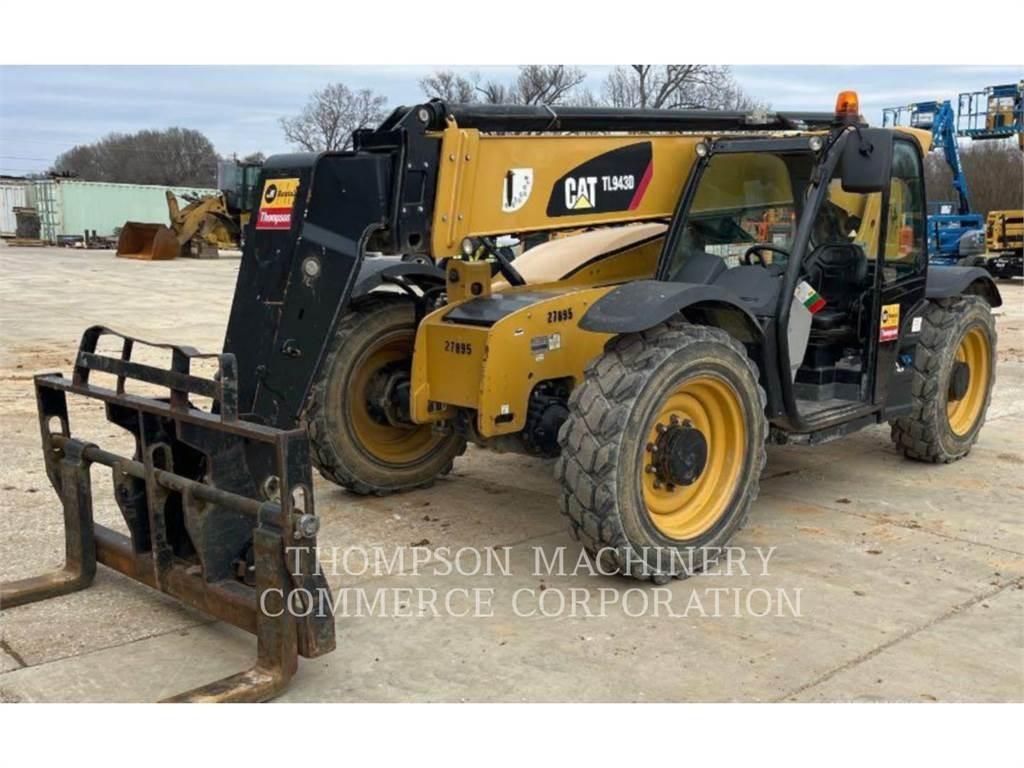 CAT TL943D Chariot télescopique