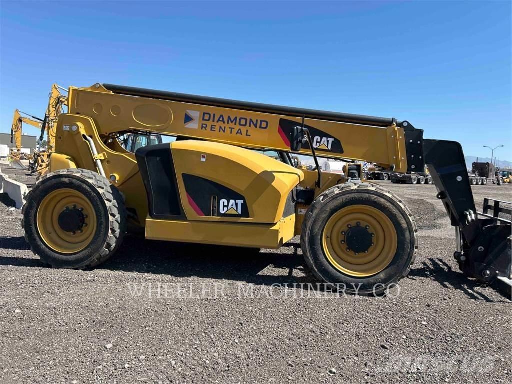 CAT TL943D CB Chariot télescopique