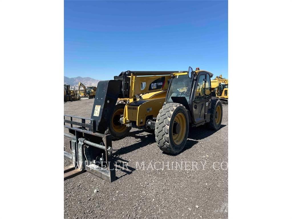CAT TL943D CB Chariot télescopique