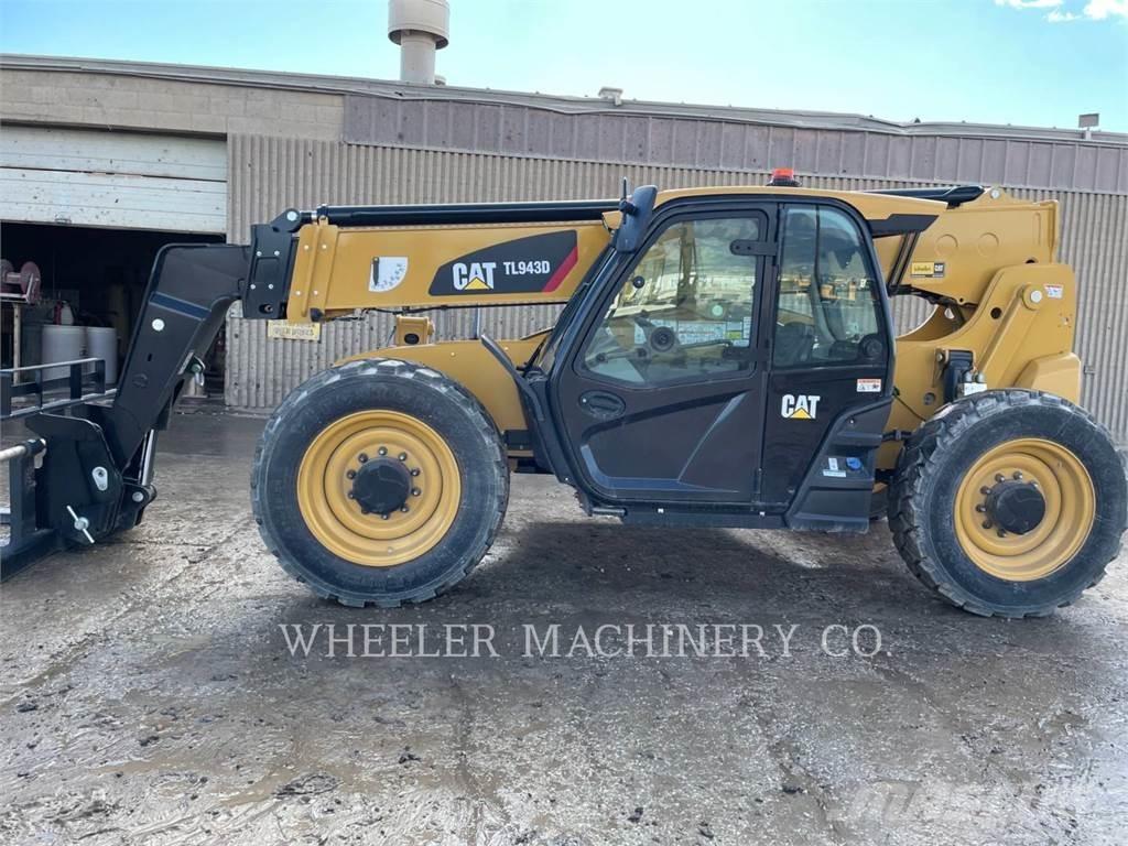 CAT TL943D CB Chariot télescopique