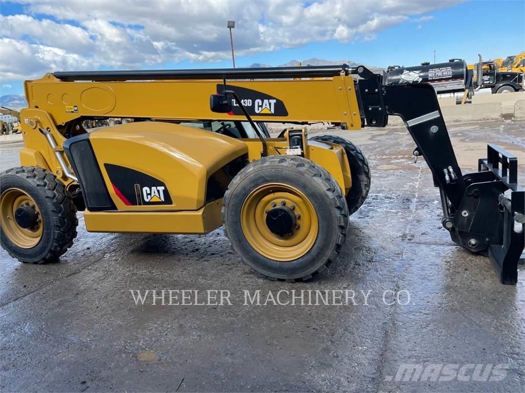 CAT TL943D CB Chariot télescopique