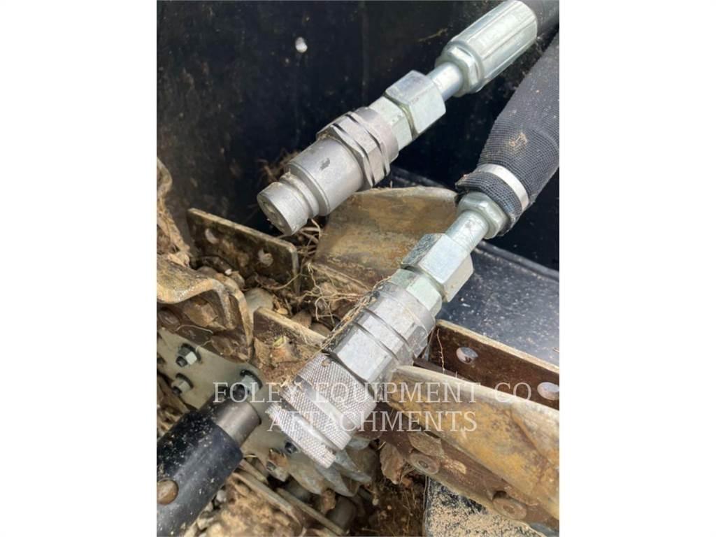 CAT TNSST1096M Chargeuse compacte