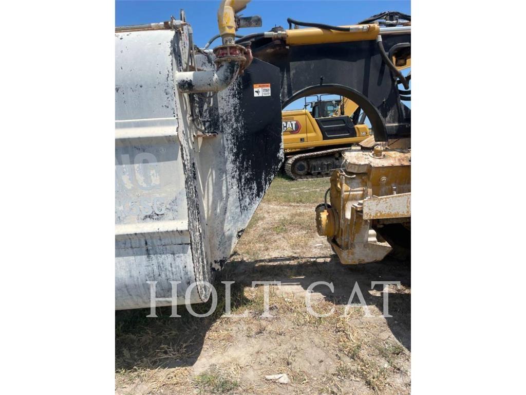CAT W00 613C Scraper