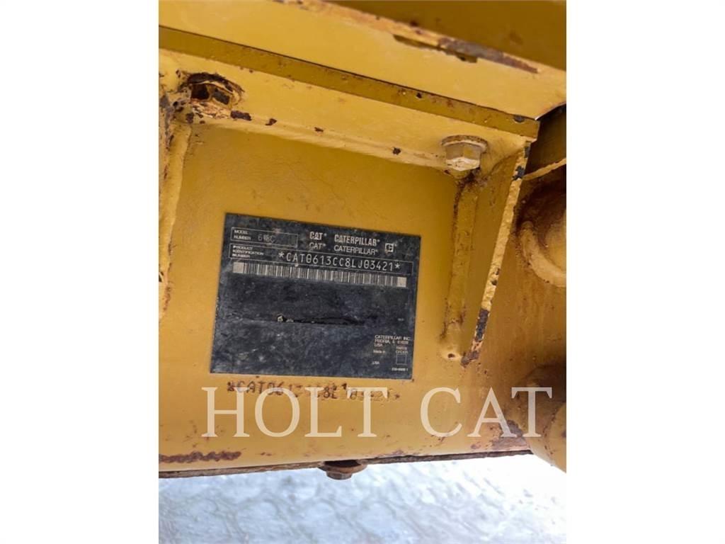 CAT W00 613C Scraper