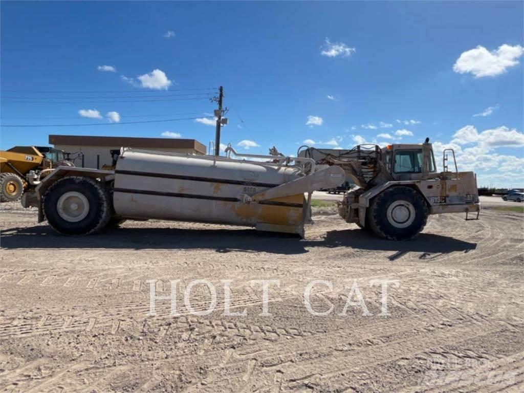 CAT W00 613CII Scraper