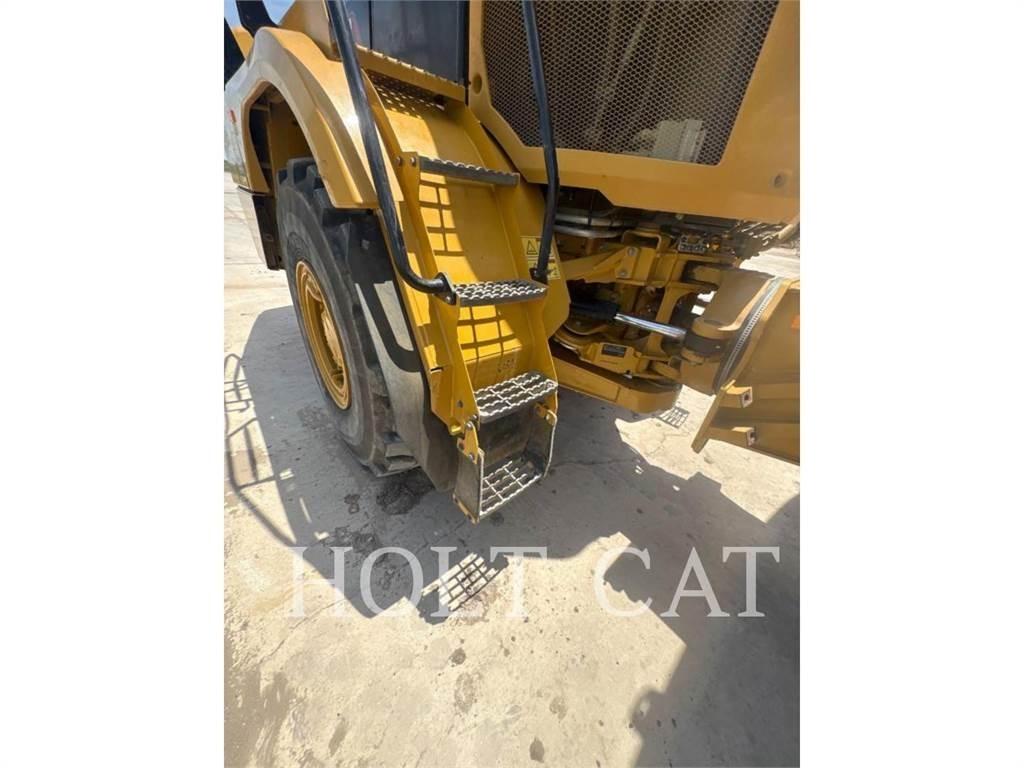 CAT W00 725 Motrici cisterna
