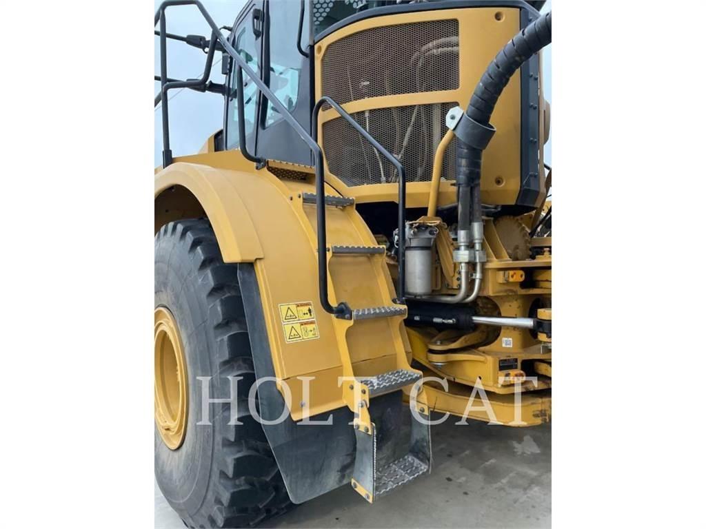 CAT W00 740GC Motrici cisterna