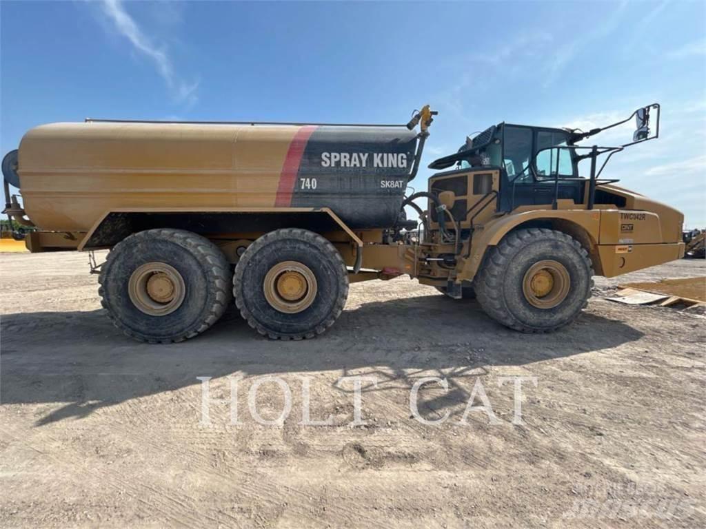 CAT W00 740GC Motrici cisterna