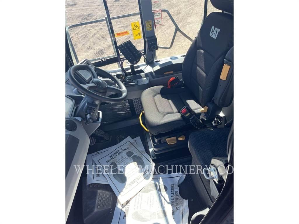 CAT WT 740 GC Motrici cisterna