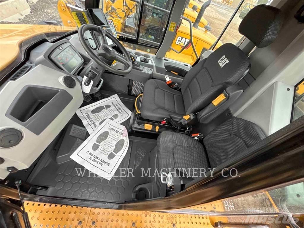 CAT WT 740 GC Motrici cisterna