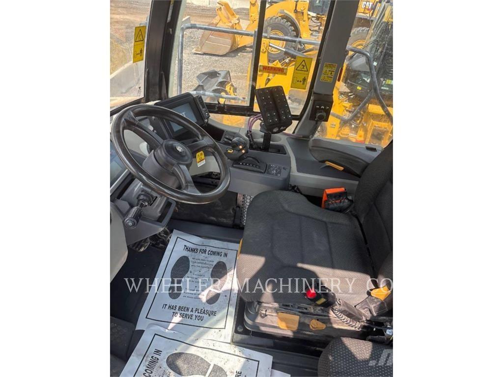 CAT WT 740 GC Motrici cisterna