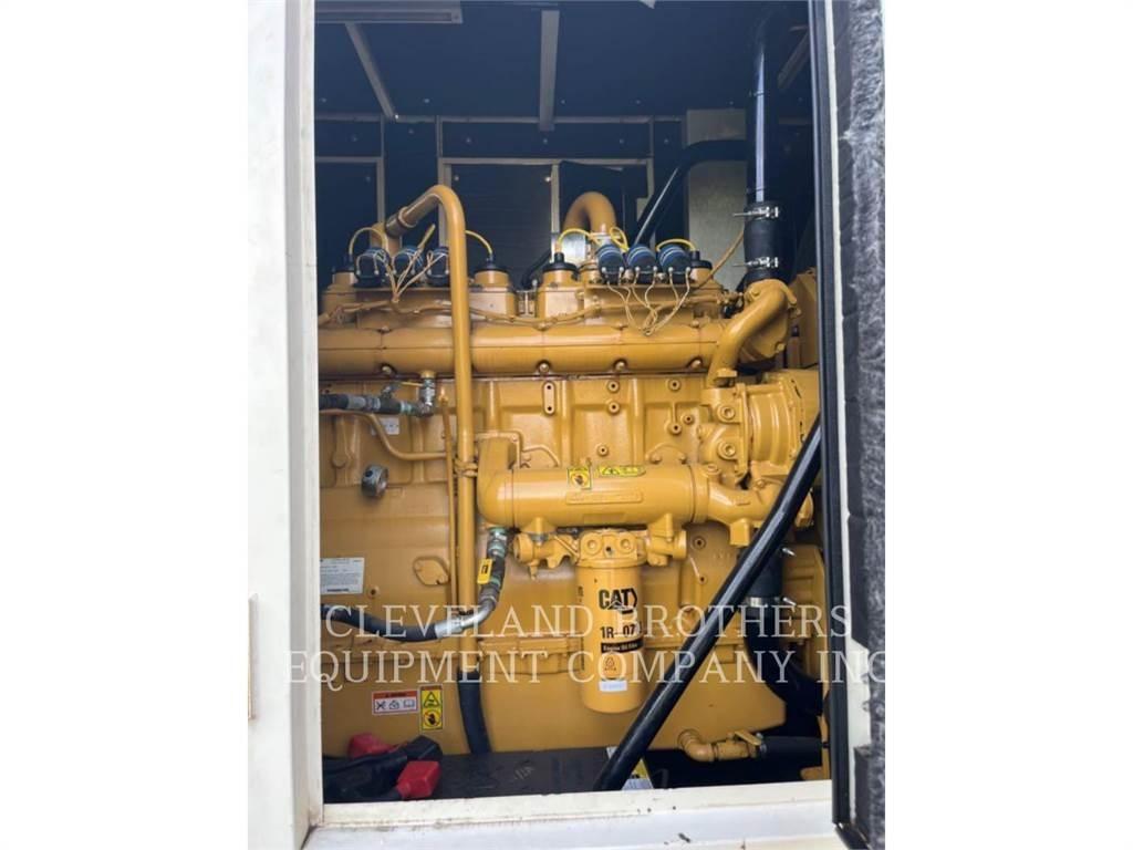 CAT XQG240 Autres générateurs