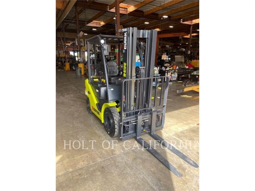 Clark S25 DUAL Autres Chariots élévateurs