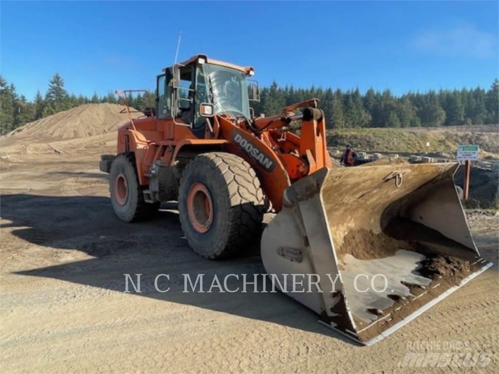 Doosan DL420-3 Chargeuse sur pneus