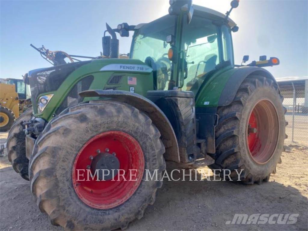 Fendt FT718S4 Tracteur