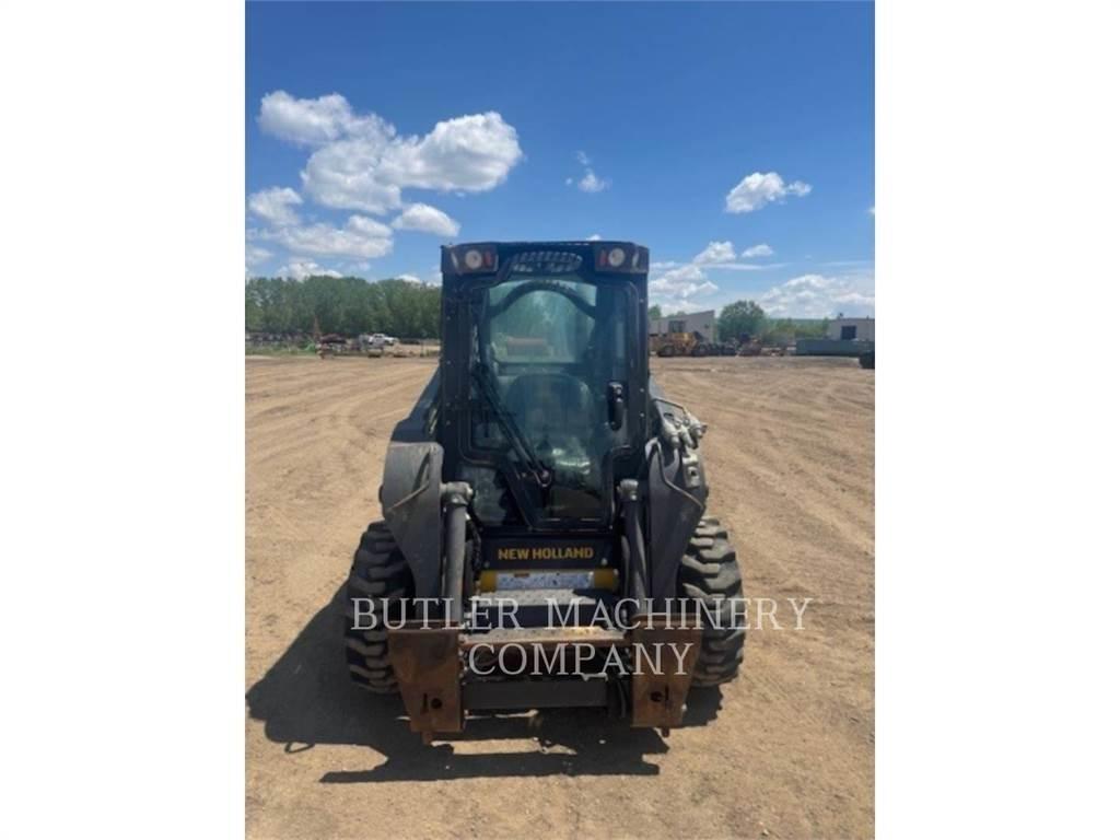 Ford / New Holland L318 Chargeuse compacte