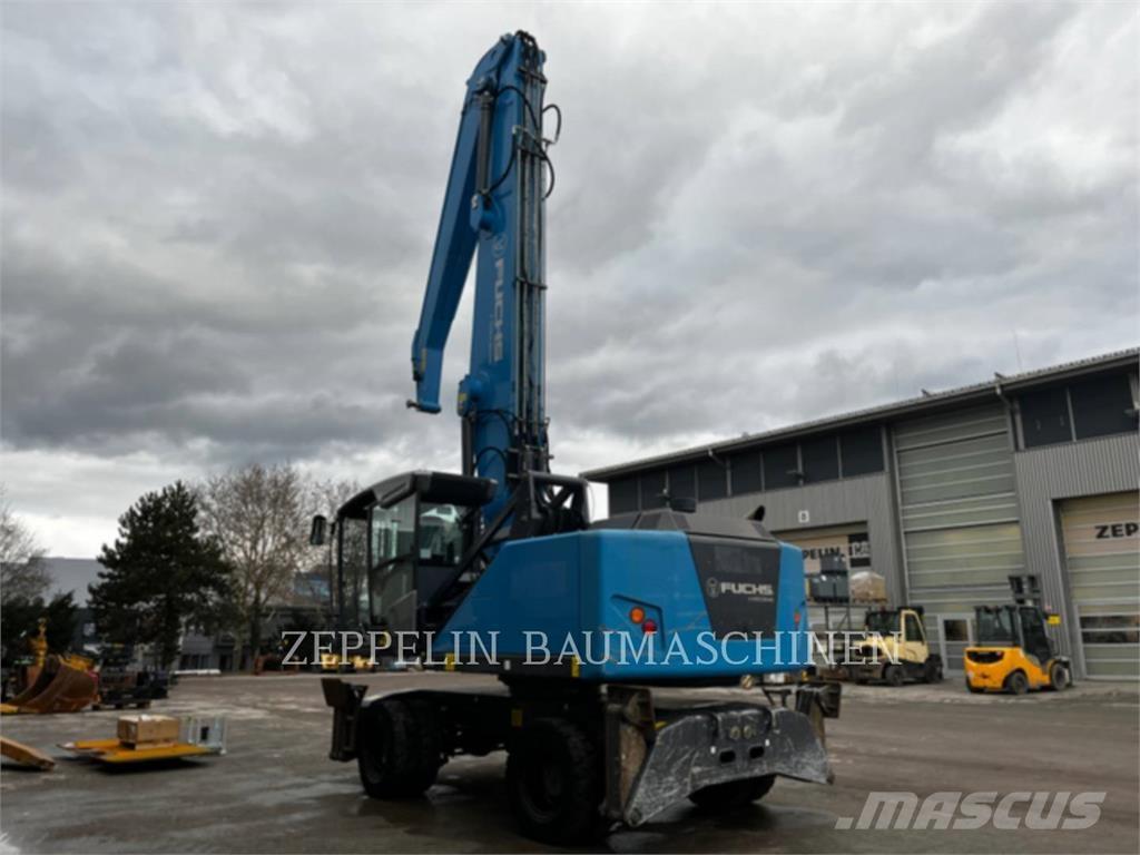 Fuchs MHL340F Pelle de démolition