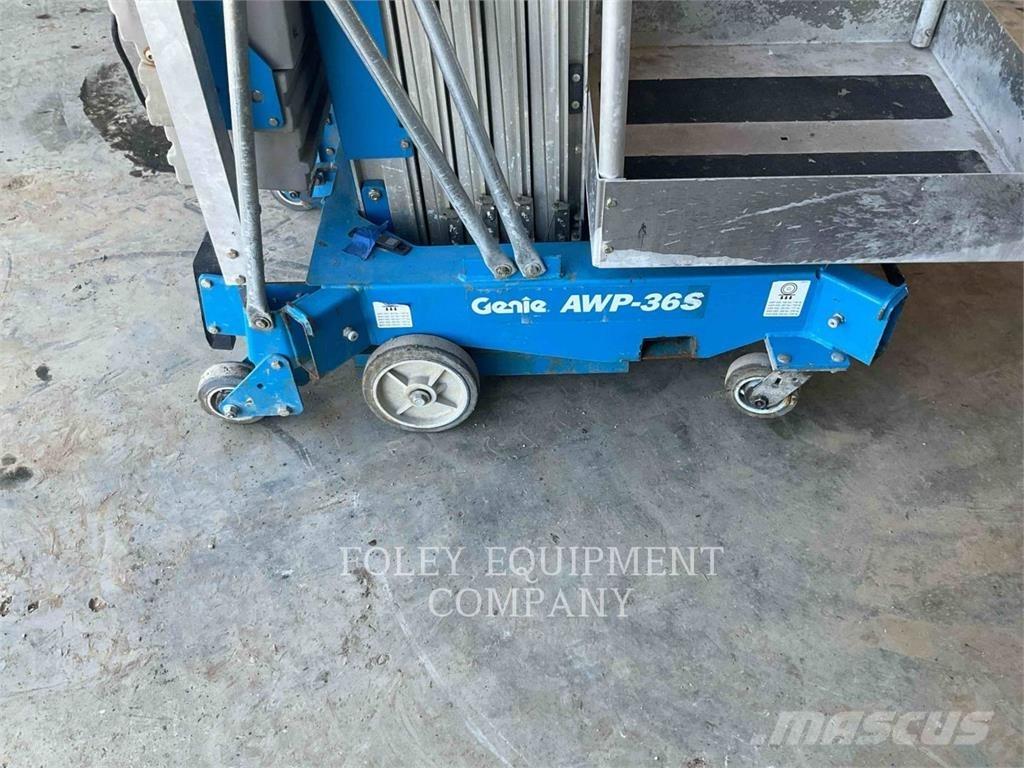 Genie AWP36SDC Nacelle ciseaux