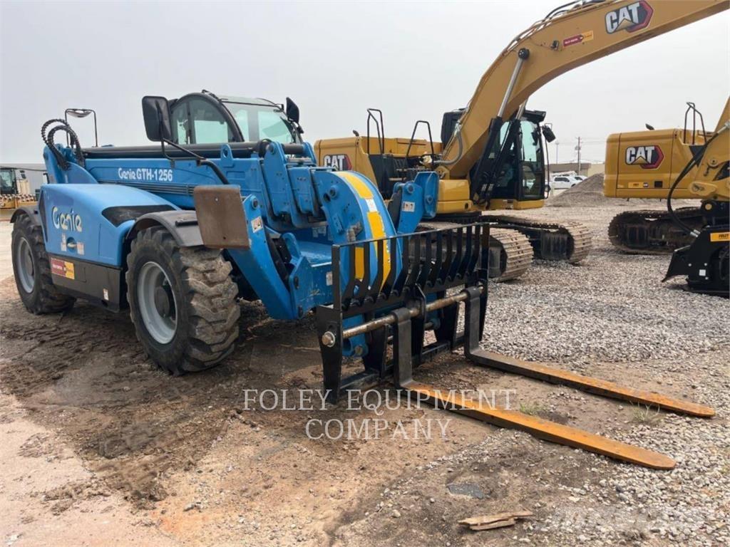 Genie GTH1256C Chariot télescopique