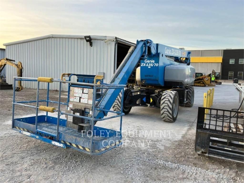 Genie ZX13570D4W Nacelles articulées