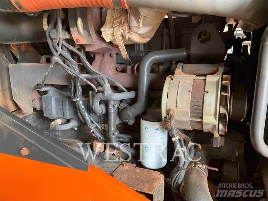 Hitachi ZW180-5B Chargeuse sur pneus