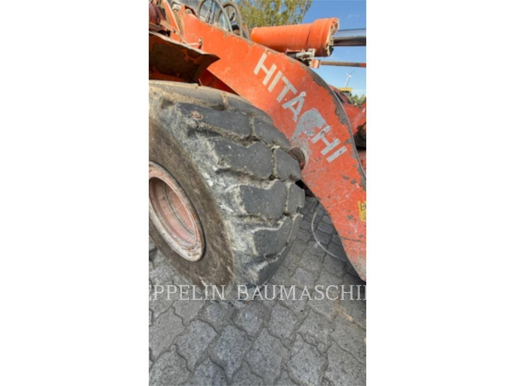 Hitachi ZW250-6 Chargeuse sur pneus