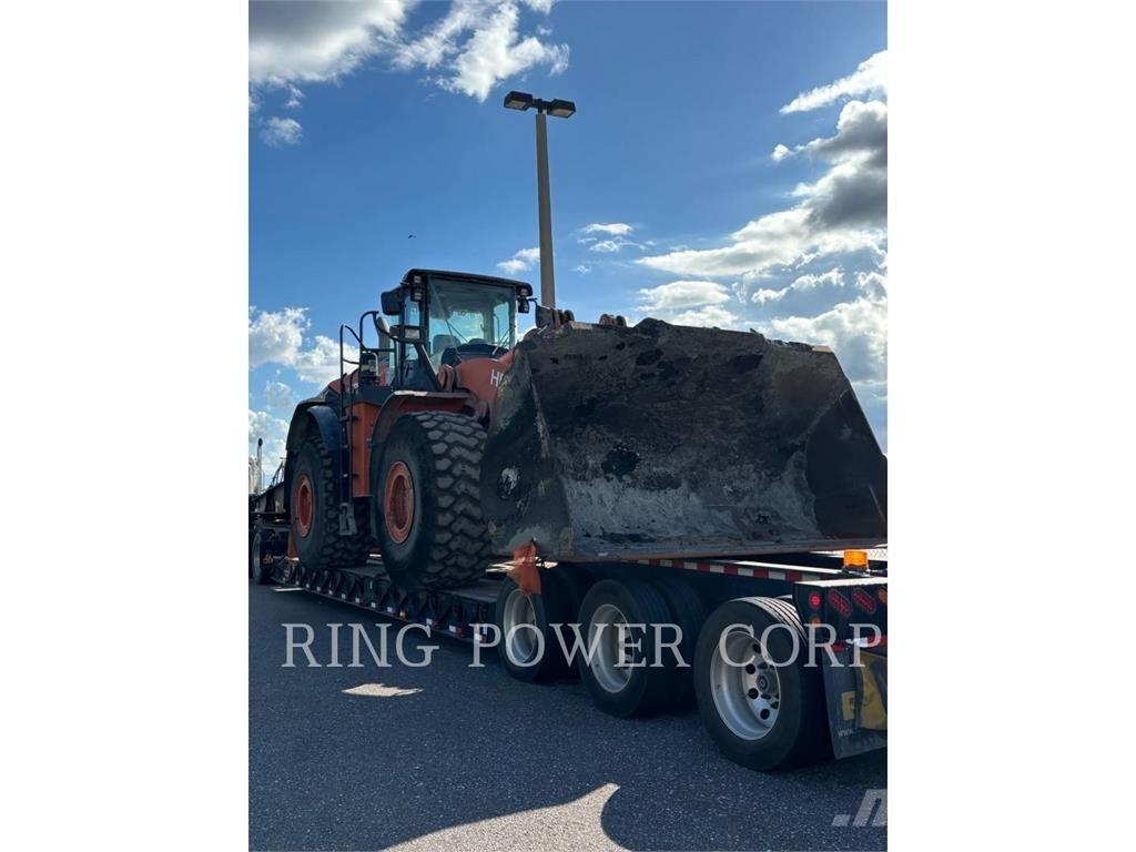 Hitachi ZW3706-6 Chargeuse sur pneus