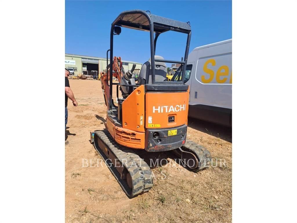 Hitachi ZX26U Pelle sur chenilles