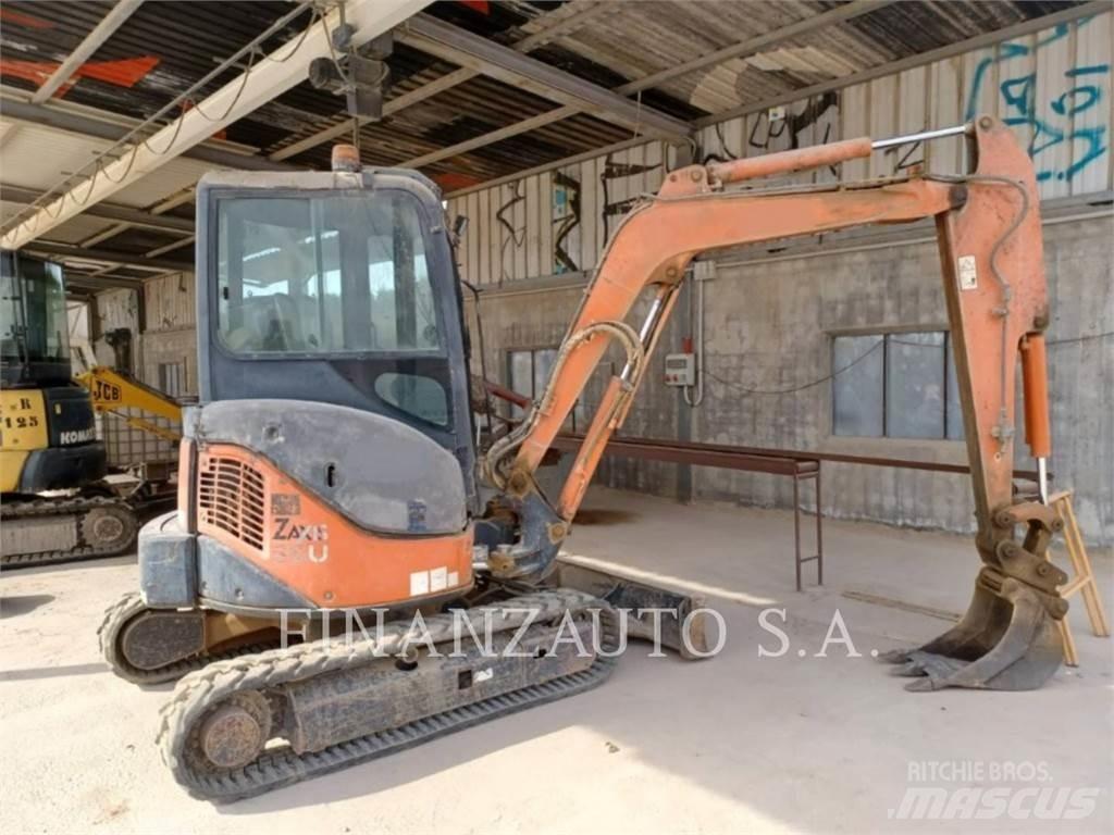 Hitachi ZX33 Pelle sur chenilles