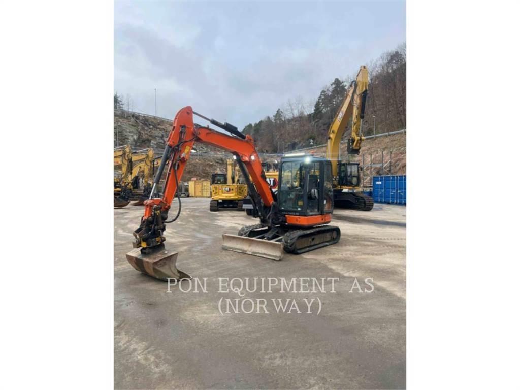 Hitachi ZX65 Pelle sur chenilles