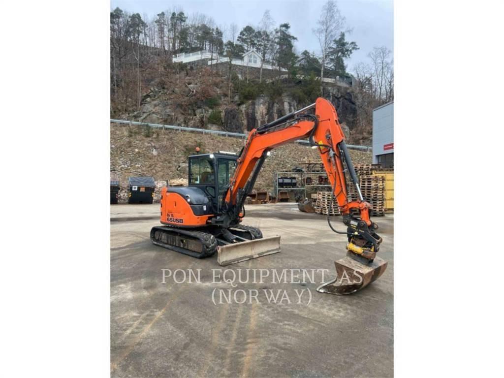 Hitachi ZX65 Pelle sur chenilles